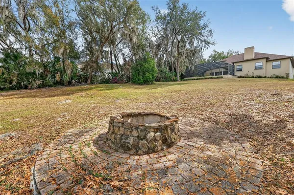 $985,000 | 2007 Country Club Drive, Eustis, FL 32726