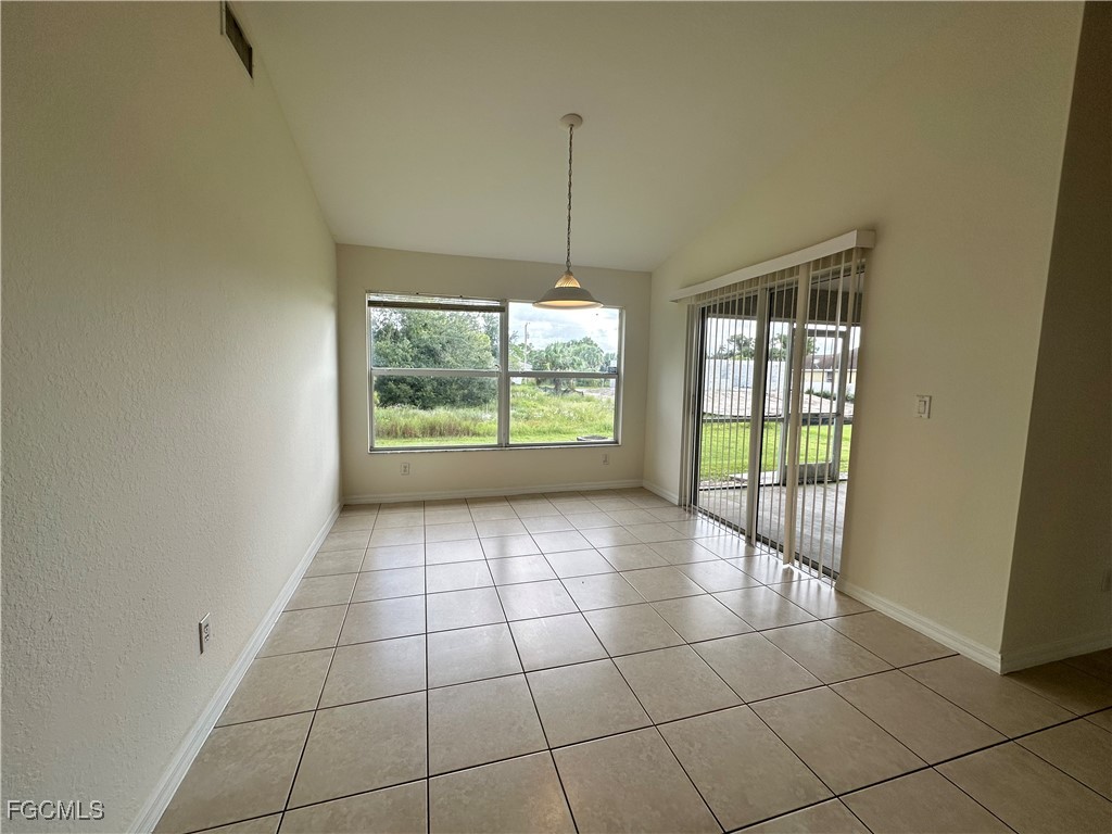 3510 40th Street Southwest Lehigh Acres, FL 33976 - Photo 10 of 18