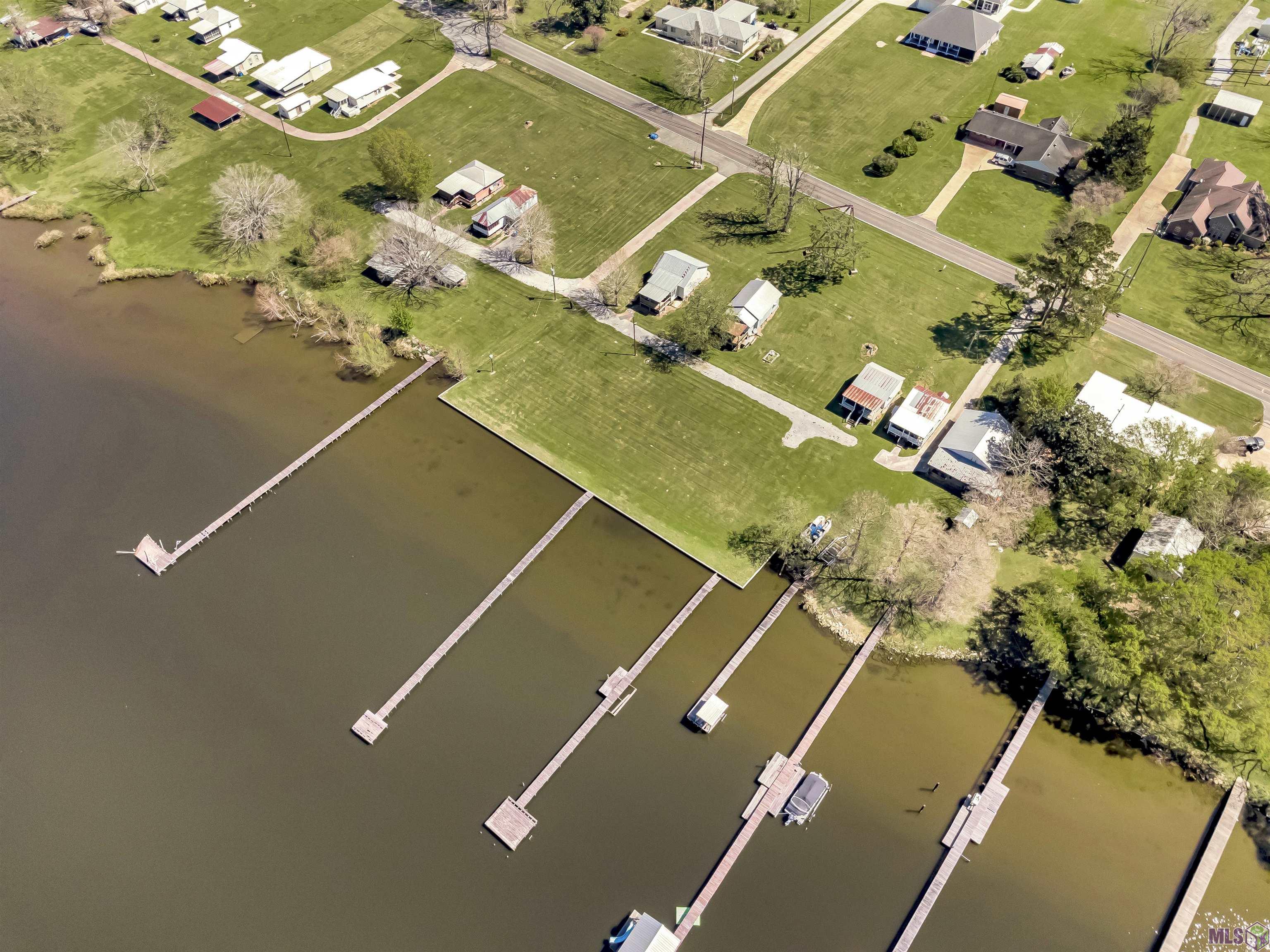 8063 Island Road Ventress, LA 70783 - Photo 3 of 18