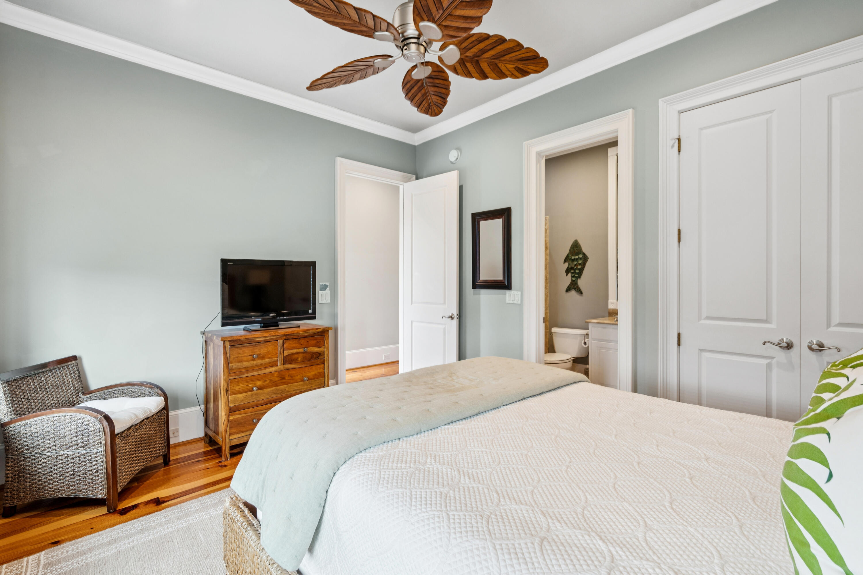 25 Ocean Point Drive Isle of Palms, SC 29451 - Photo 38 of 65 25OceanPointDr-KeenEyeMarketing-036