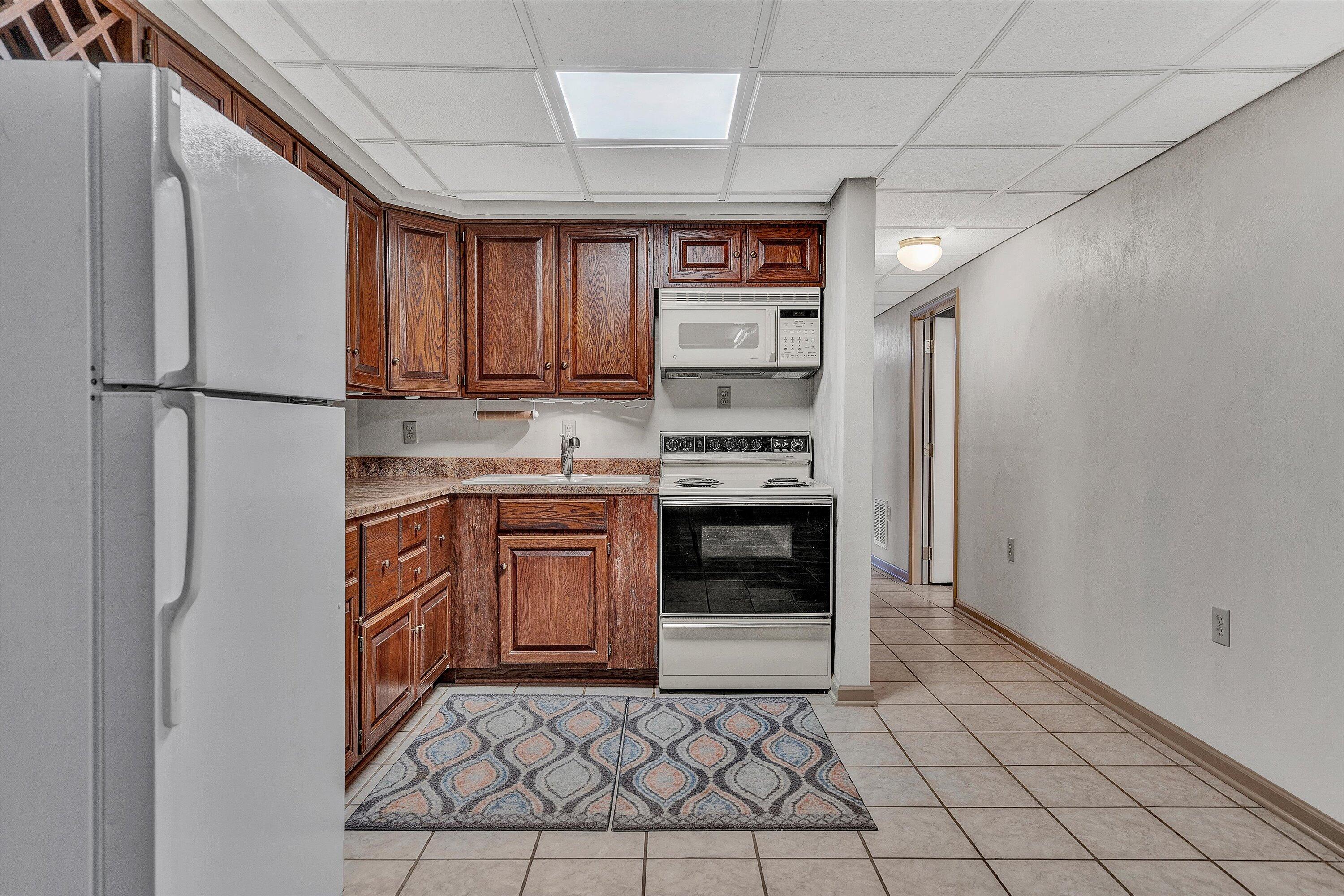 733 Tyler Road Salem, VA 24153 - Photo 31 of 60 31-SGM-06265