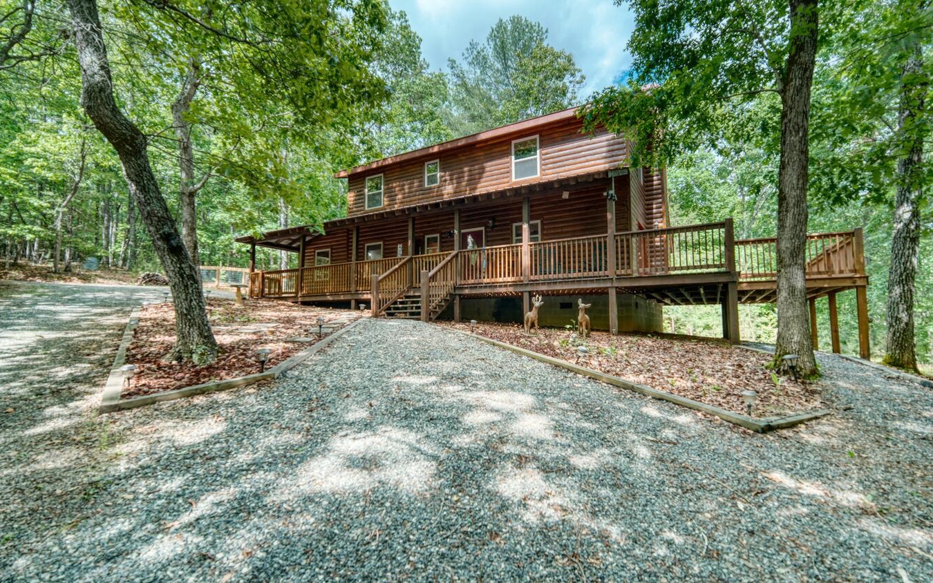 592 Pit Road Blairsville, GA 30512 - Photo 1 of 44 Main View
