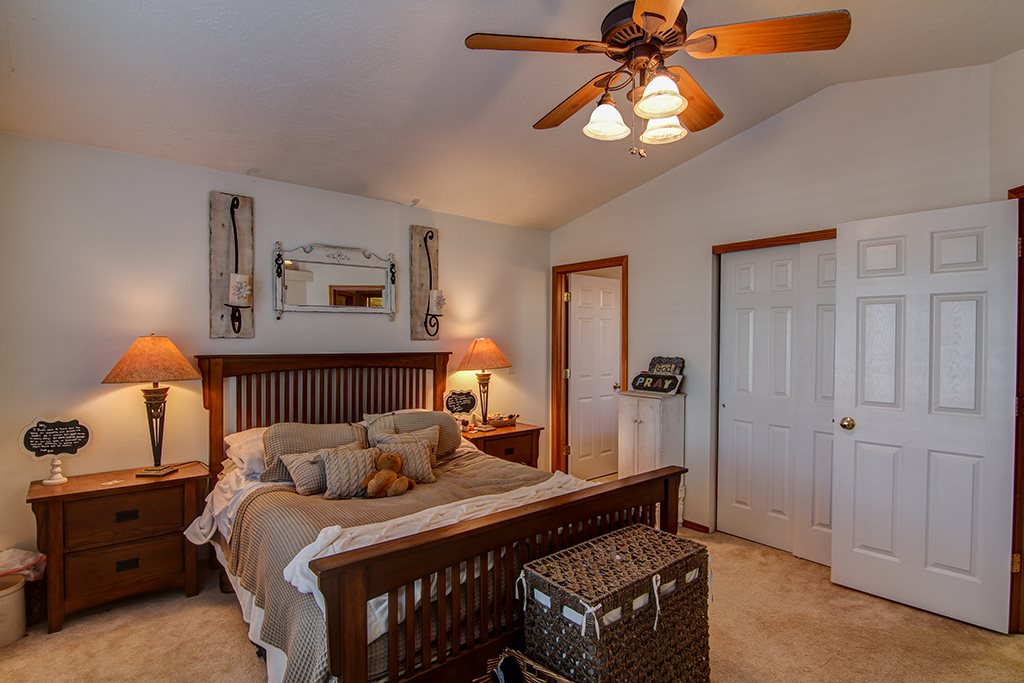 10007 West Raspberry Avenue Cheney, WA 99004 - Photo 11 of 20