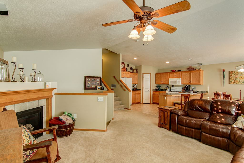 10007 West Raspberry Avenue Cheney, WA 99004 - Photo 3 of 20