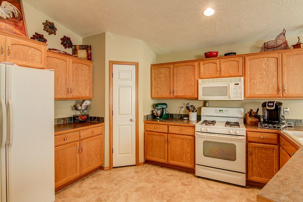 10007 West Raspberry Avenue Cheney, WA 99004 - Photo 6 of 20