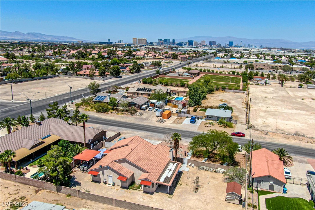 475 East Robindale Road Las Vegas, NV 89123 - Photo 27 of 41 View of urban area featuring a mountainous background