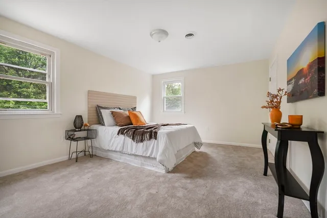 $559,900 | 1030 Oak Street, Dighton, MA 02764