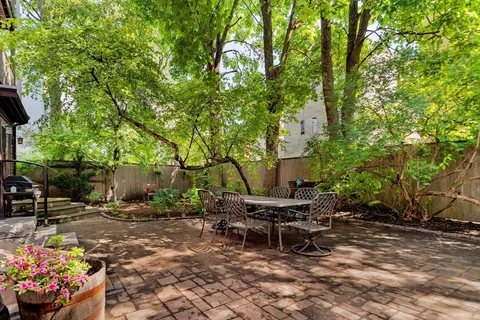 $935,000 | 87 Kinnaird Street, Unit 2, Cambridge, MA 02139