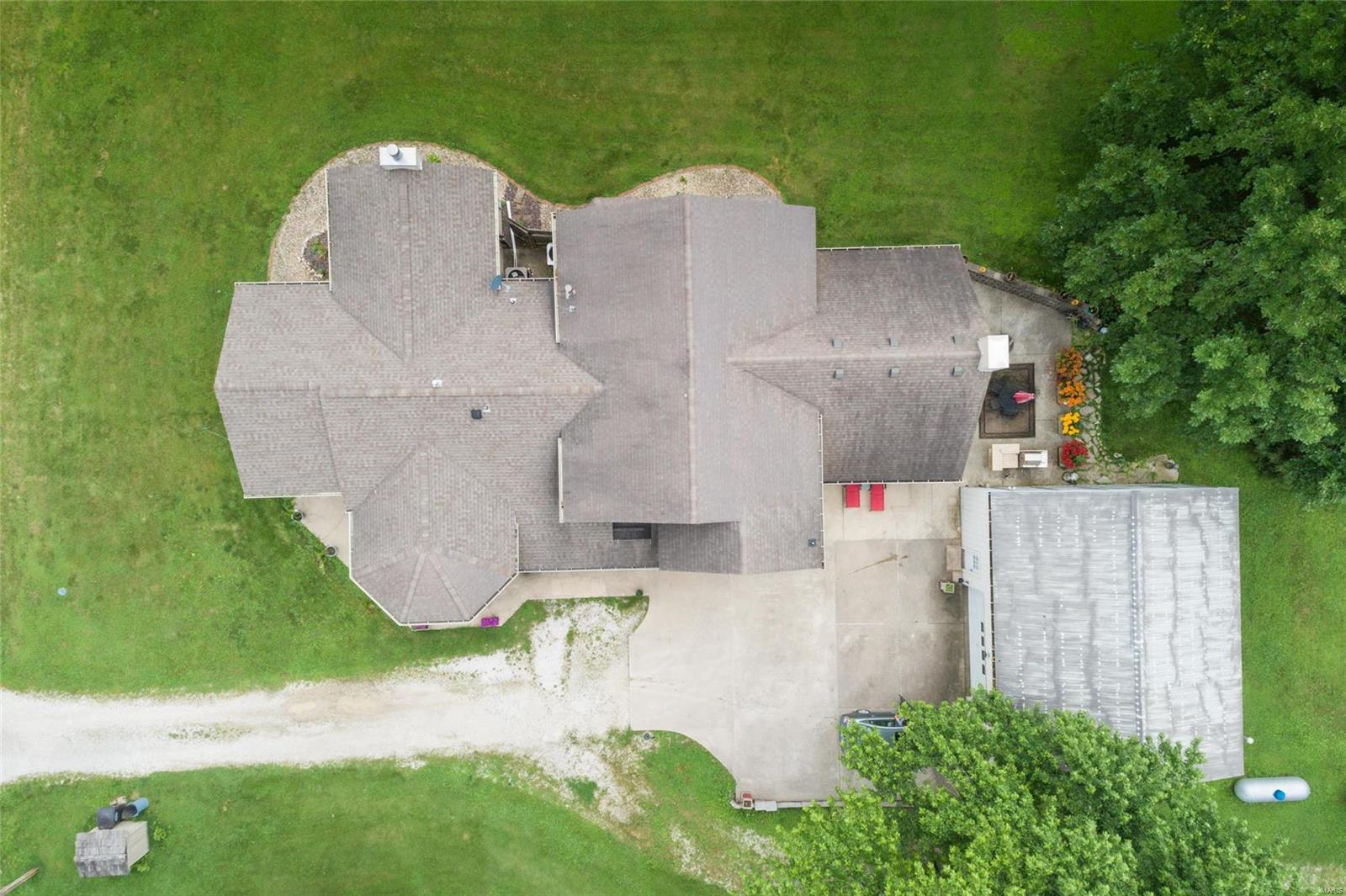 21223 Croxford Road Grafton, IL 62037 - Photo 11 of 49