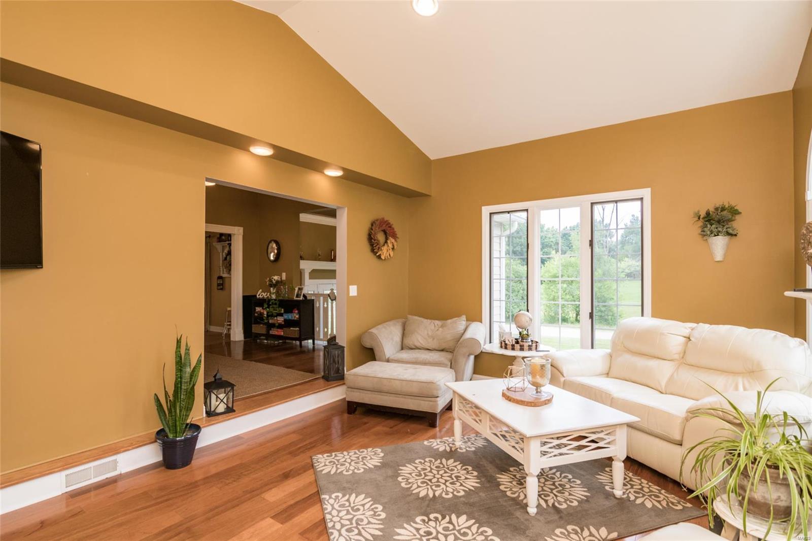 21223 Croxford Road Grafton, IL 62037 - Photo 32 of 49