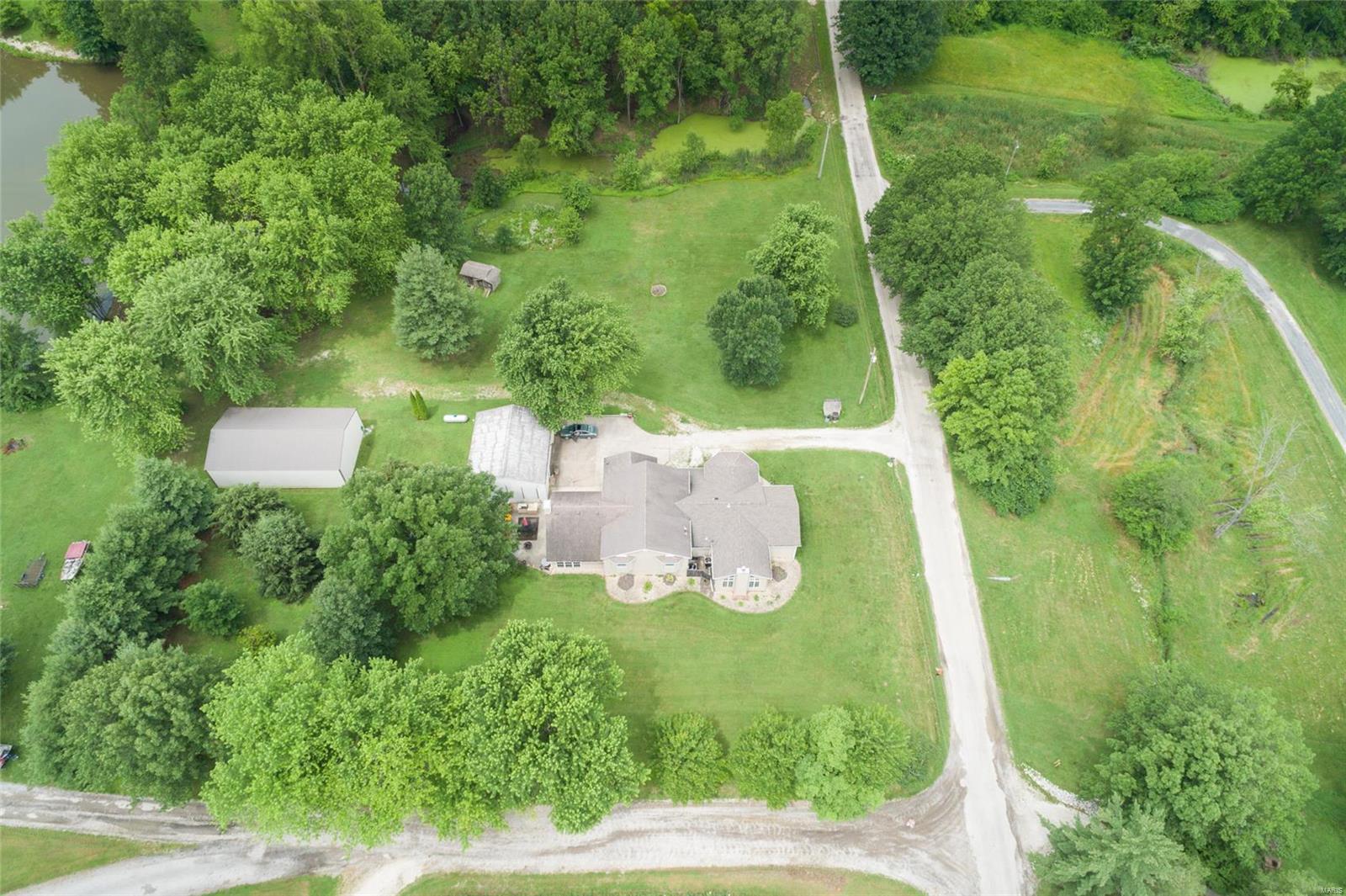 21223 Croxford Road Grafton, IL 62037 - Photo 10 of 49