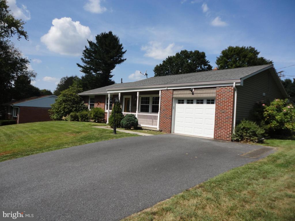 1671 Valley Forge Road Lancaster, PA 17603 - Photo 2 of 31 Gallery Image 2