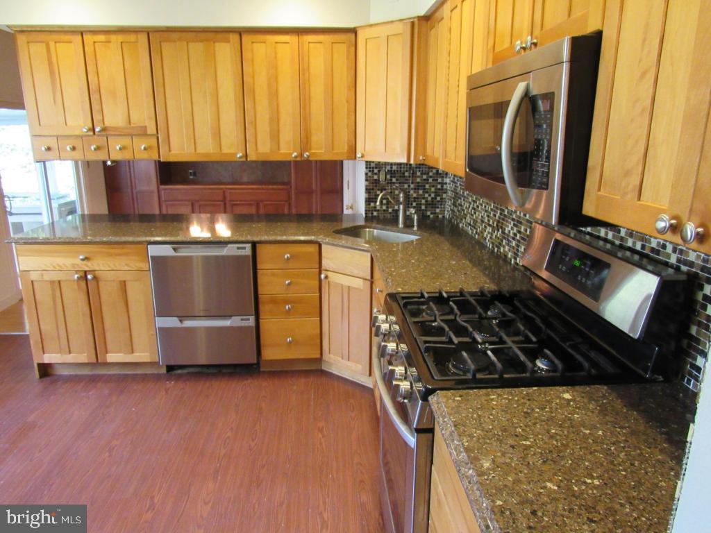 1671 Valley Forge Road Lancaster, PA 17603 - Photo 11 of 31 Gallery Image 11