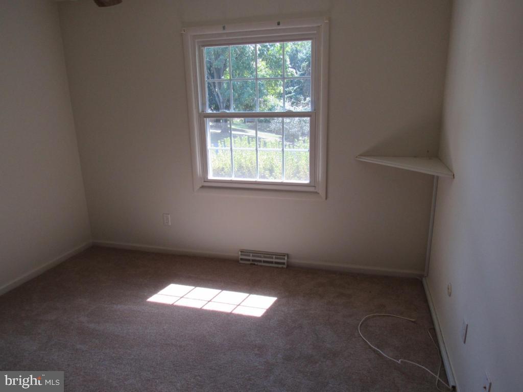 1671 Valley Forge Road Lancaster, PA 17603 - Photo 21 of 31 Gallery Image 21