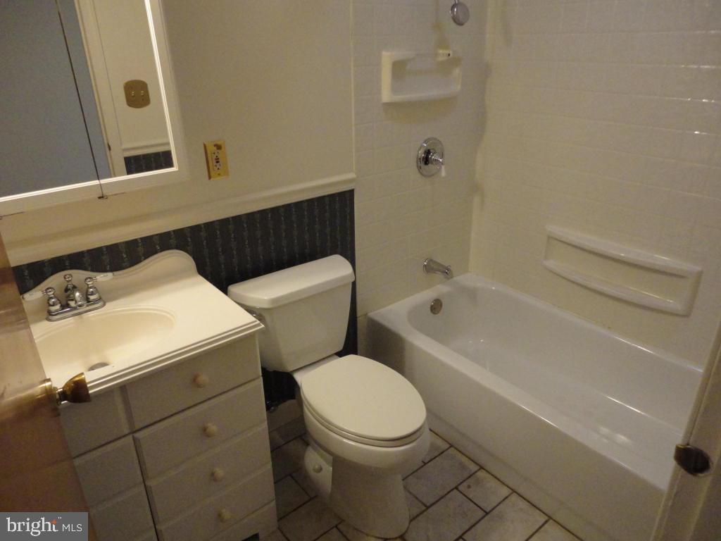 1671 Valley Forge Road Lancaster, PA 17603 - Photo 23 of 31 Gallery Image 23