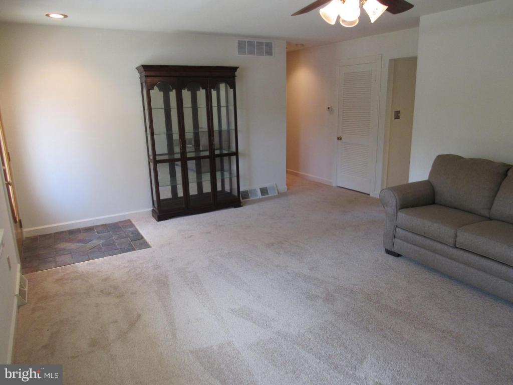 1671 Valley Forge Road Lancaster, PA 17603 - Photo 9 of 31 Gallery Image 9