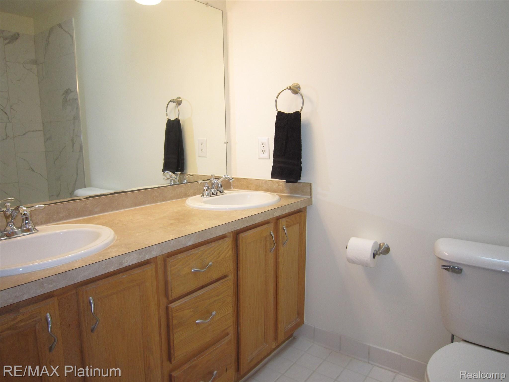 1756 Argentine Road Howell, MI 48843 - Photo 28 of 46 IMG_2058.JPG