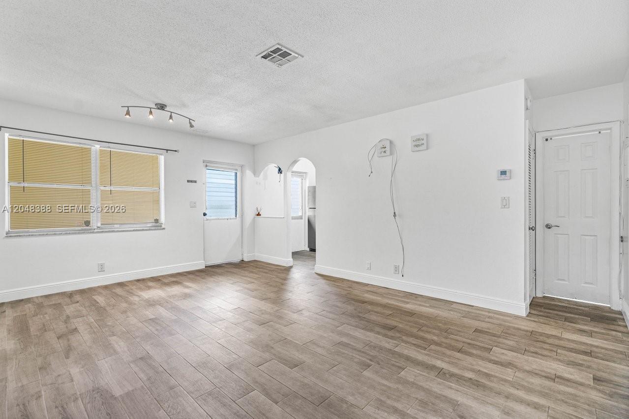 260 Northwest 19th Street, Unit 26 Boca Raton, FL 33432 - Photo 6 of 11