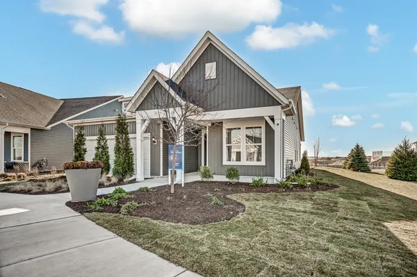 $532,470 | 3109 Adelwood Drive, Aurora, IL 60503