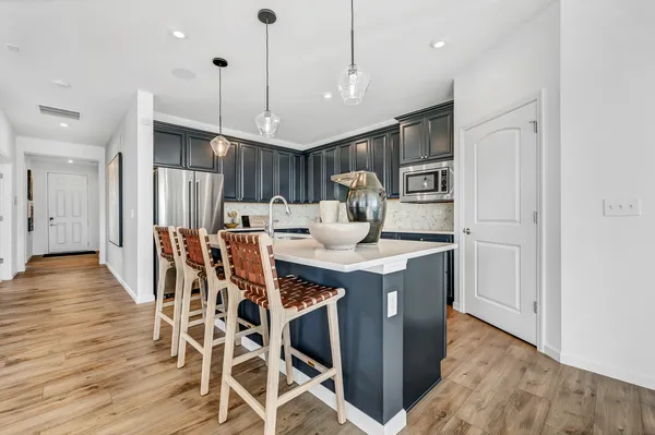 $534,470 | 3109 Adelwood Drive, Aurora, IL 60503
