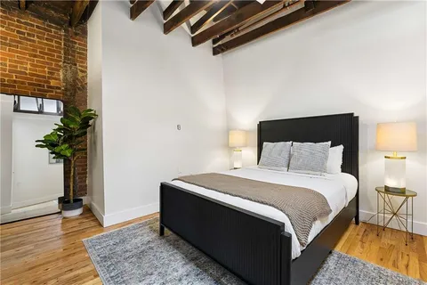 $300,000 | 267 Peters Street Southwest, Unit 206, Atlanta, GA 30313