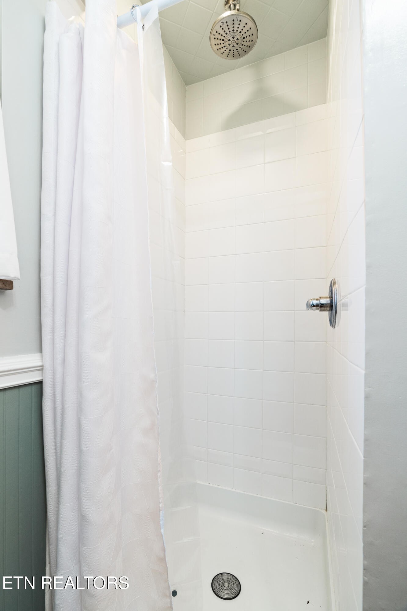 5009 Sunset Road West Knoxville, TN 37914 - Photo 14 of 37 Gallery Image 14