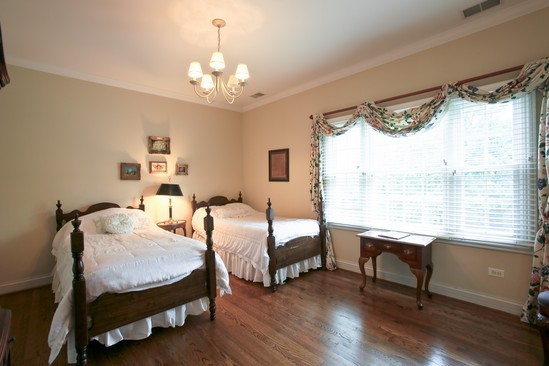 980 Taft Road Hinsdale, IL 60521 - Photo 16 of 24