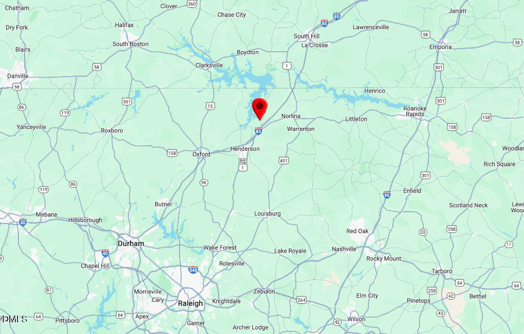 55 Spring Lane Henderson, NC 27537 - Photo 9 of 17 a view of a bunch of flowers