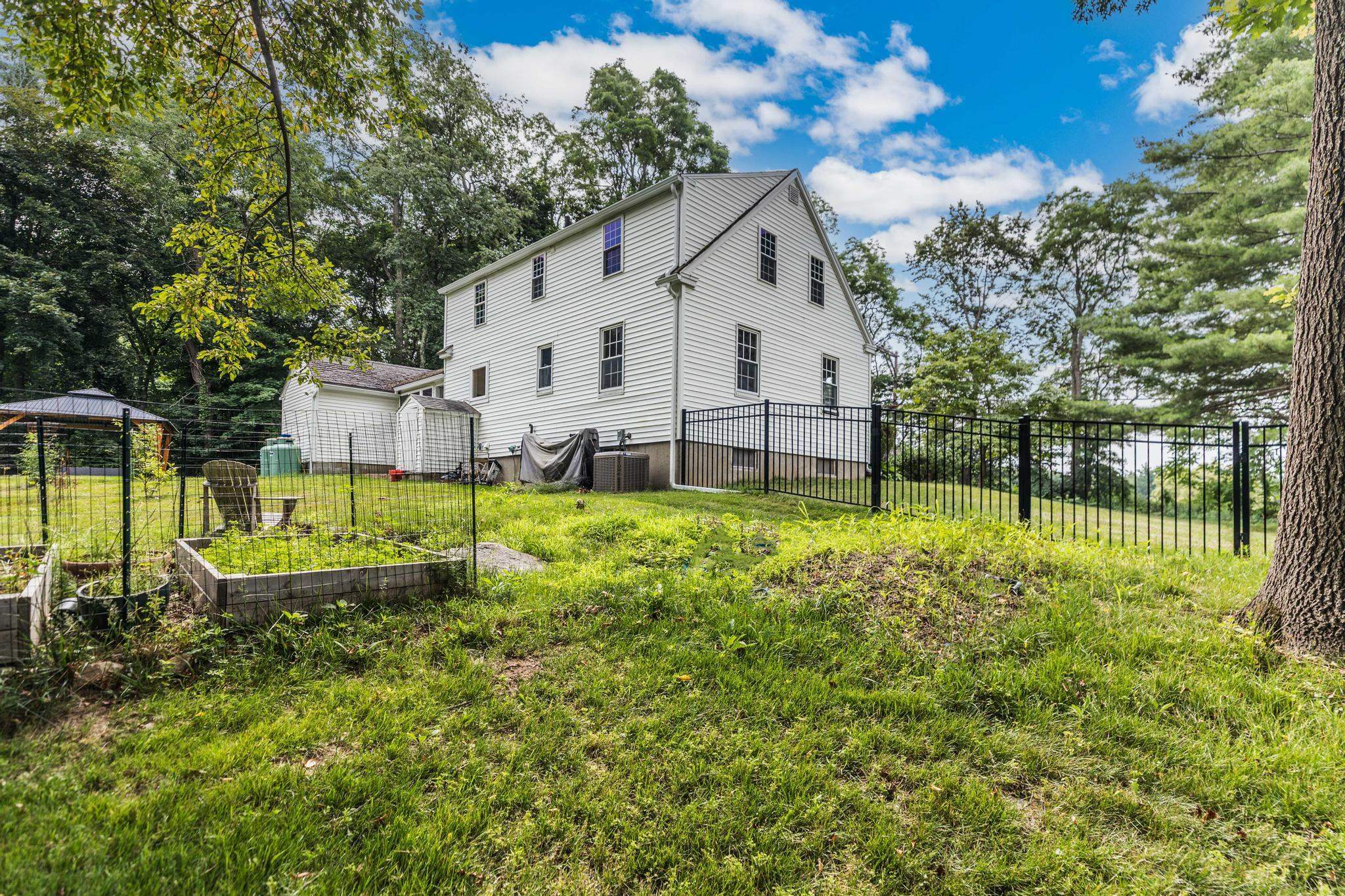 19 Winnicutt Road Stratham, NH 03885 - Photo 11 of 35 Gallery Image 11