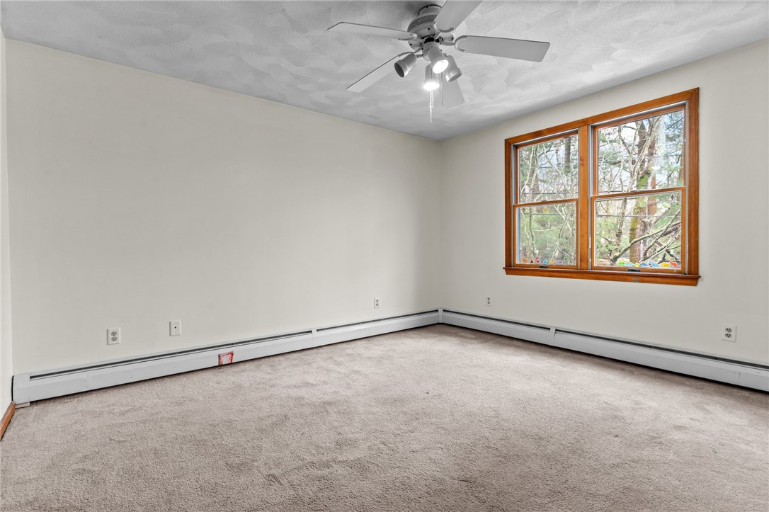 8 Bay Road Barrington, RI 02806 - Photo 15 of 40