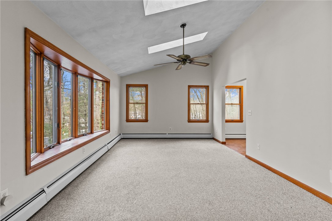 8 Bay Road Barrington, RI 02806 - Photo 33 of 40