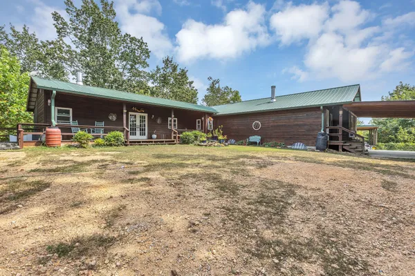 $359,000 | 3519 Owl Hollow Road, Linden, TN 37096