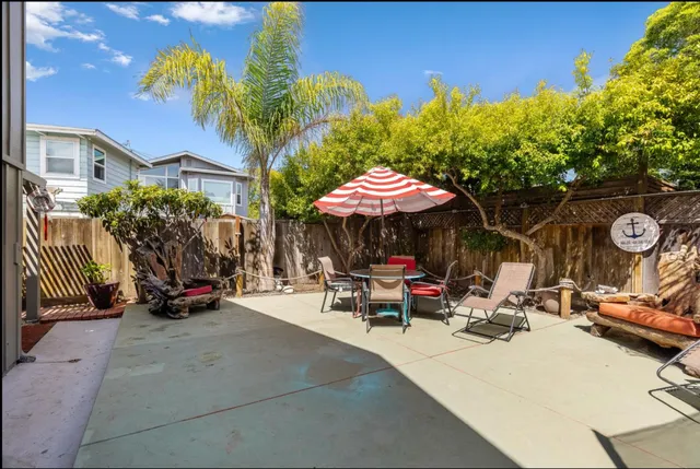 $1,429,000 | 716 Seacliff Drive, Aptos, CA 95003