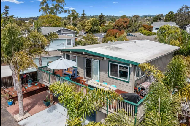$1,429,000 | 716 Seacliff Drive, Aptos, CA 95003