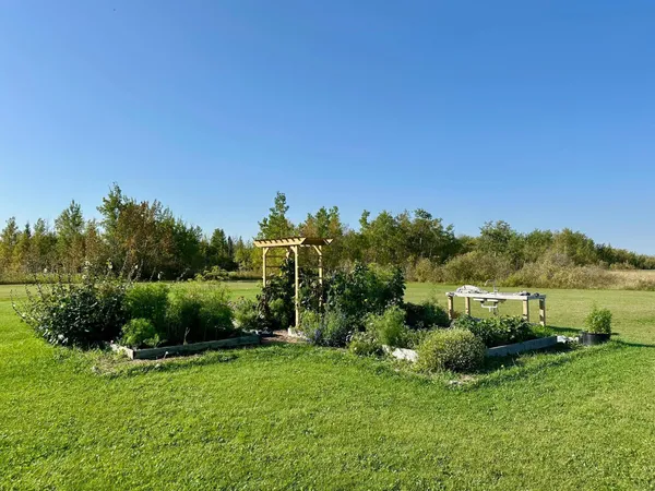 $185,000 | 30997 340th Avenue, Roseau, MN 56751