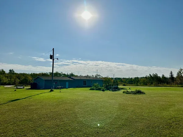 $185,000 | 30997 340th Avenue, Roseau, MN 56751