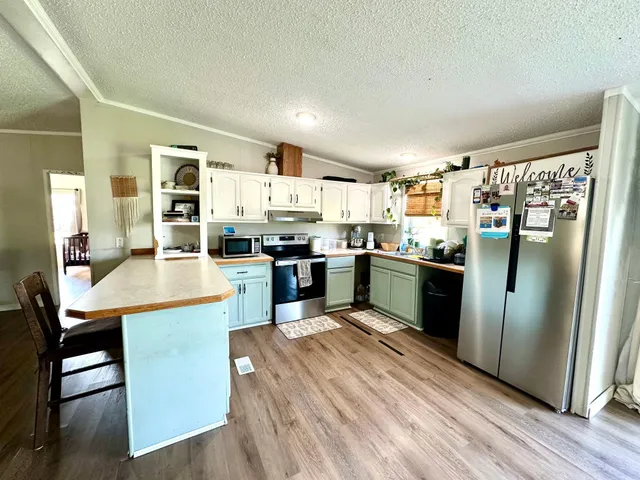 $209,900 | 30997 340th Avenue, Roseau, MN 56751