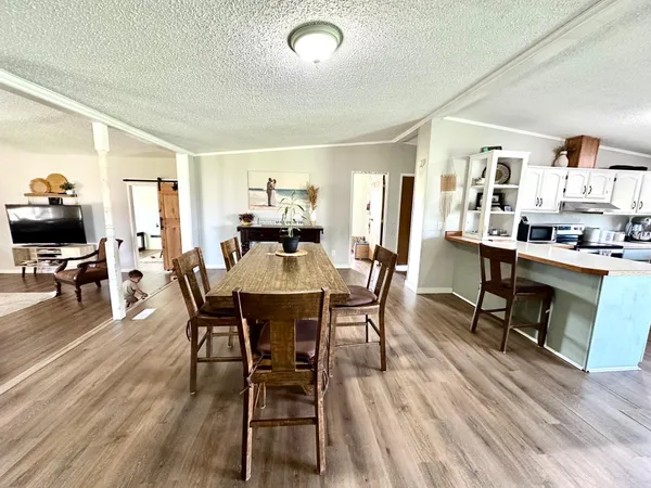 $185,000 | 30997 340th Avenue, Roseau, MN 56751