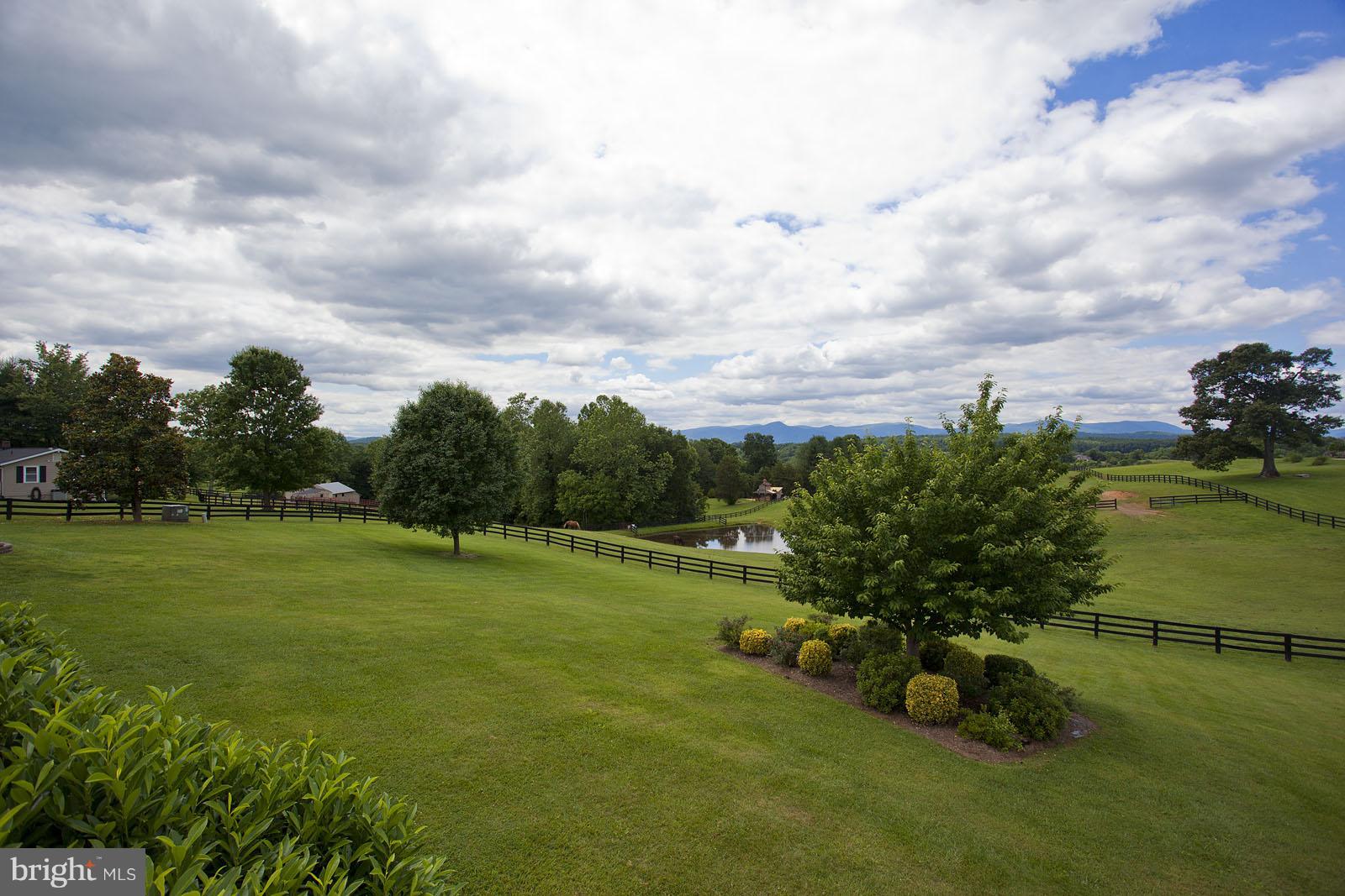 13072 Old Stillhouse Road Boston, VA 22713 - Photo 4 of 30 View