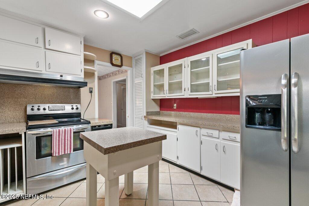 1702 Samontee Road Jacksonville, FL 32211 - Photo 18 of 43 Kitchen