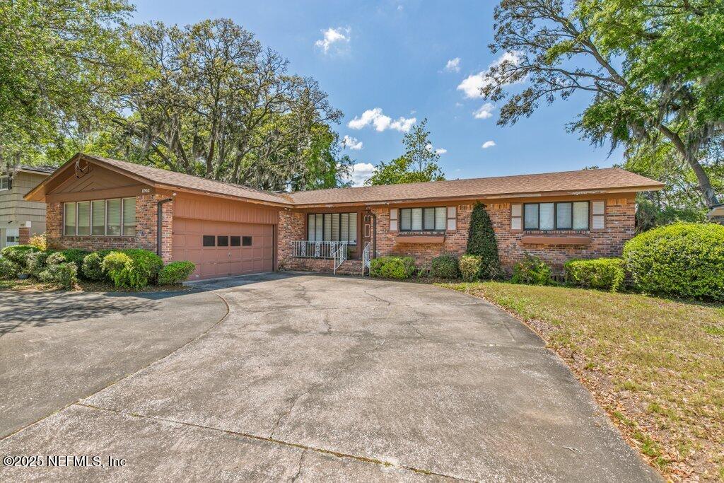 1702 Samontee Road Jacksonville, FL 32211 - Photo 3 of 43 Front of Home