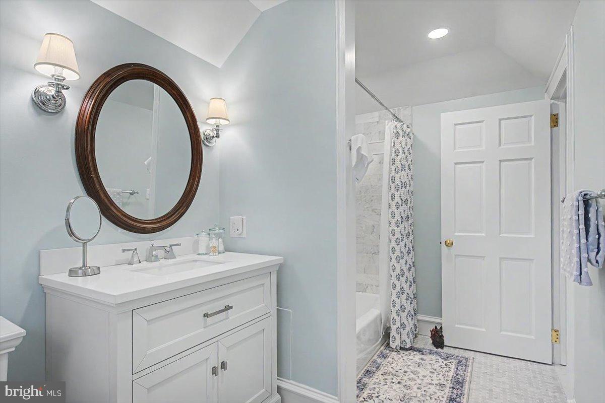 1626 Snuff Mill Road Hockessin, DE 19707 - Photo 38 of 65 Updated with quality finishes