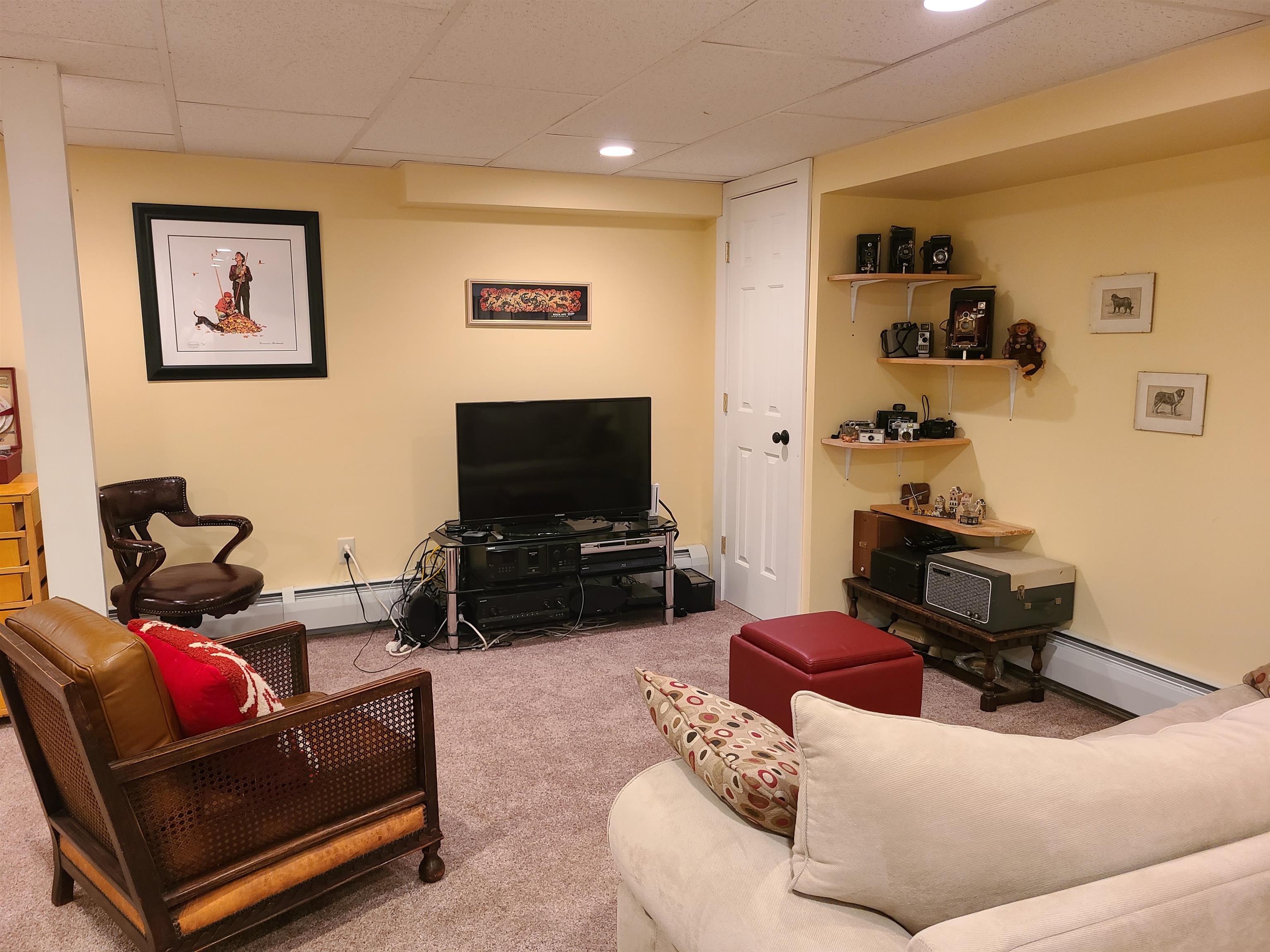 464 Hillcrest Road Manchester, VT 05255 - Photo 21 of 28 Gallery Image 21