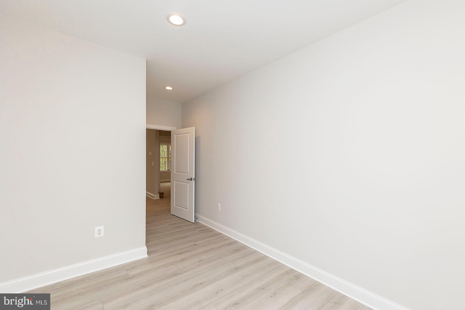 520 North Timber Ridge Road Cross Junction, VA 22625 - Photo 23 of 29 Gallery Image 23