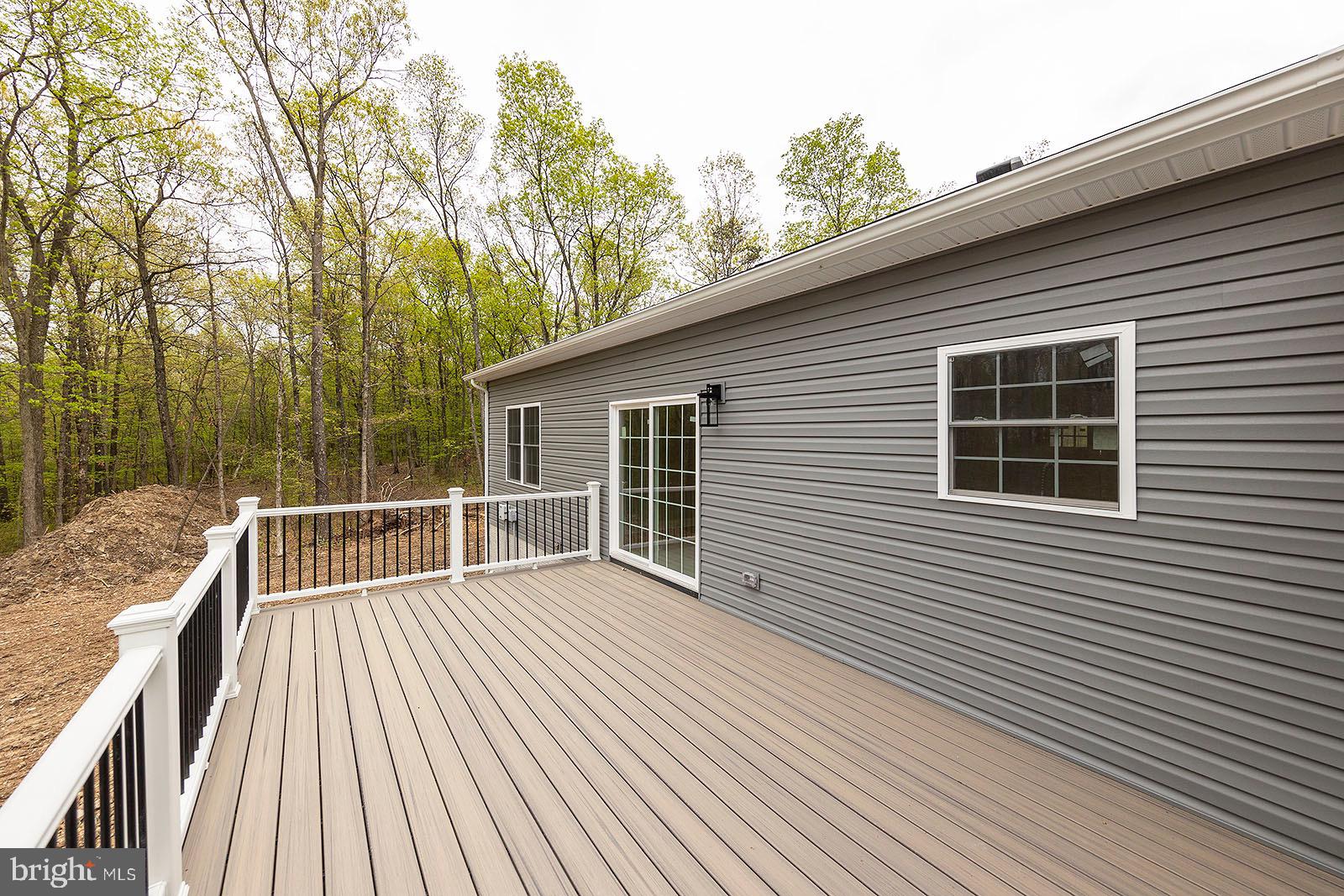 520 North Timber Ridge Road Cross Junction, VA 22625 - Photo 26 of 29 Gallery Image 26