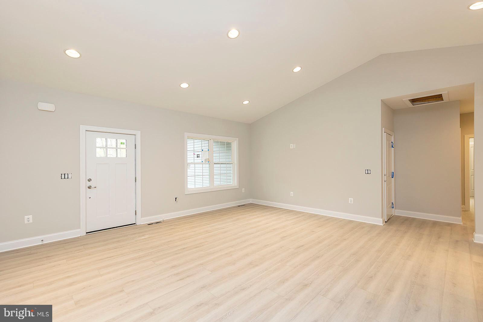 520 North Timber Ridge Road Cross Junction, VA 22625 - Photo 3 of 29 Gallery Image 3
