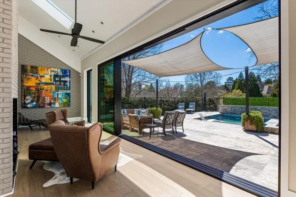 $2,400,000 | 205 Slaton Circle, Roswell, GA 30075
