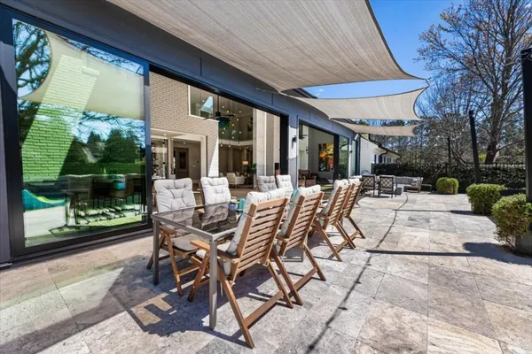 $2,400,000 | 205 Slaton Circle, Roswell, GA 30075