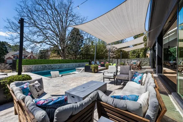 $2,400,000 | 205 Slaton Circle, Roswell, GA 30075