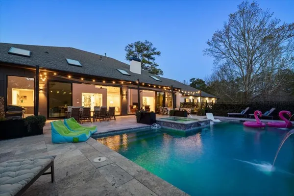 $2,400,000 | 205 Slaton Circle, Roswell, GA 30075